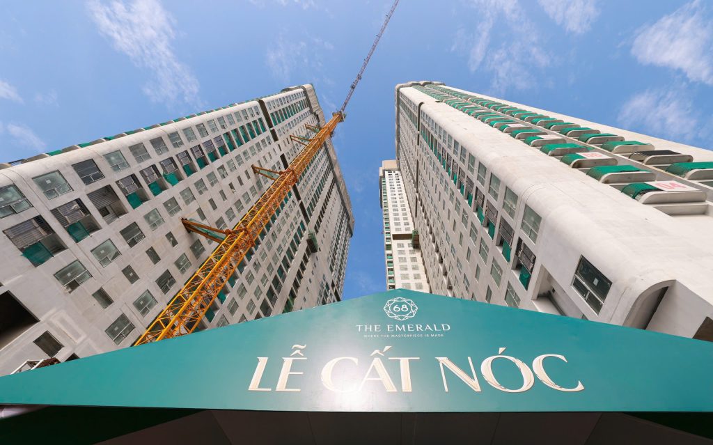 Le Phong cat noc du an The Emerald 68 2